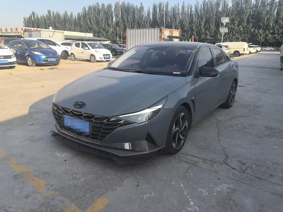 Hyundai Elantra Elantra 2021 1.5L CVT LUX Premium Edition 2022 — photo 1, buy with delivery to Moscow