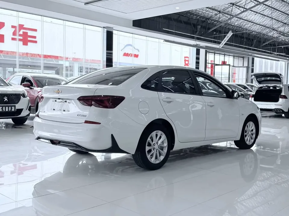 Chevrolet Monza Cruze 2024 1.5L Dual Clutch Enjoy Edition 2023 — thumbnail 2