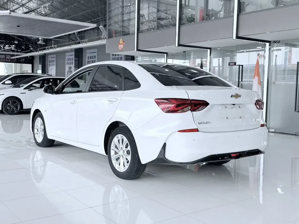 Chevrolet Monza Cruze 2024 1.5L Dual Clutch Enjoy Edition 2023 — thumbnail 4