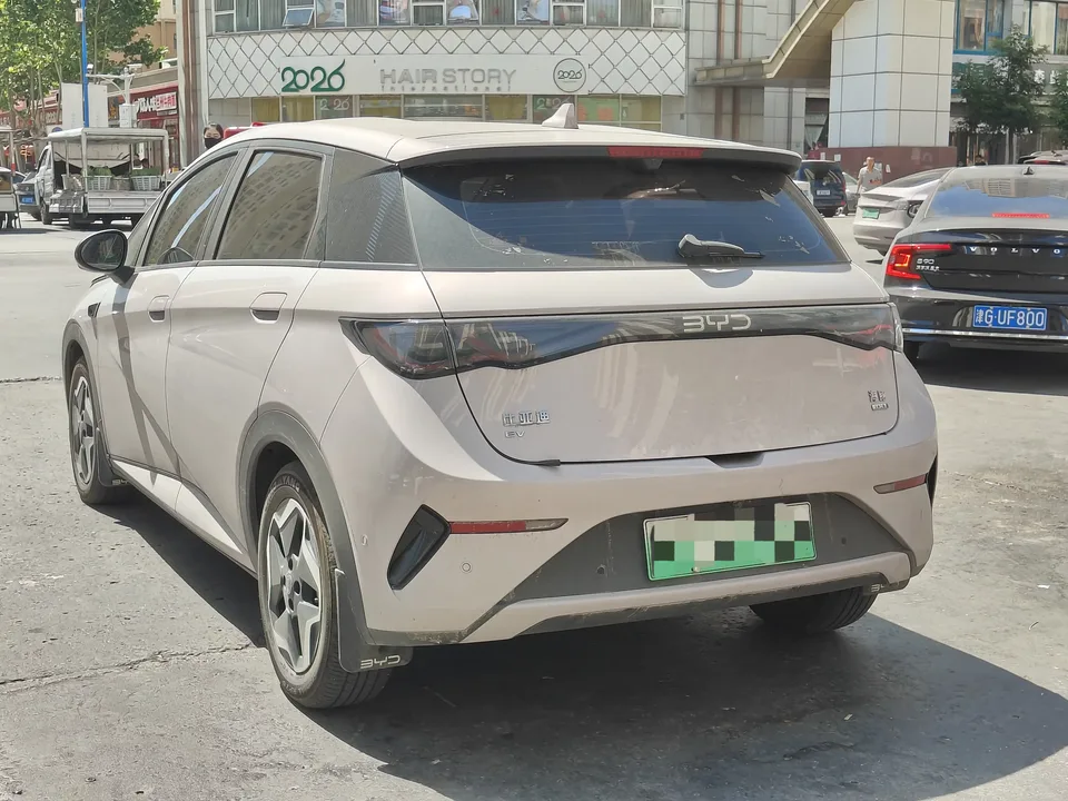 BYD Dolphin dolphin 2025 420KM Free Edition 2025 — thumbnail 4