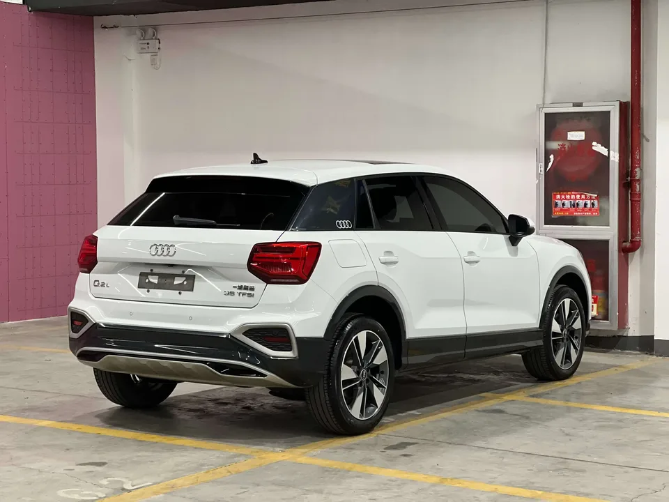 Audi Q2L Audi Q2L 2022 35 TFSI Stylish and Elegant 2022 — thumbnail 2