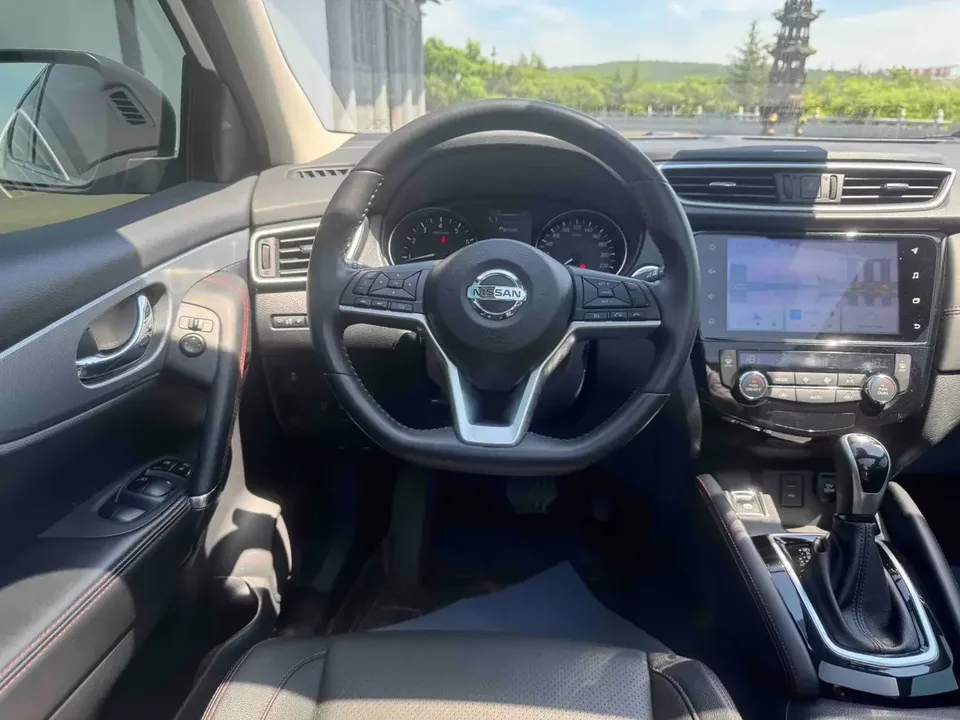 Nissan Qashqai Qashqai 2022 2.0L XV Prem. Deluxe Edition 2022 — thumbnail 5