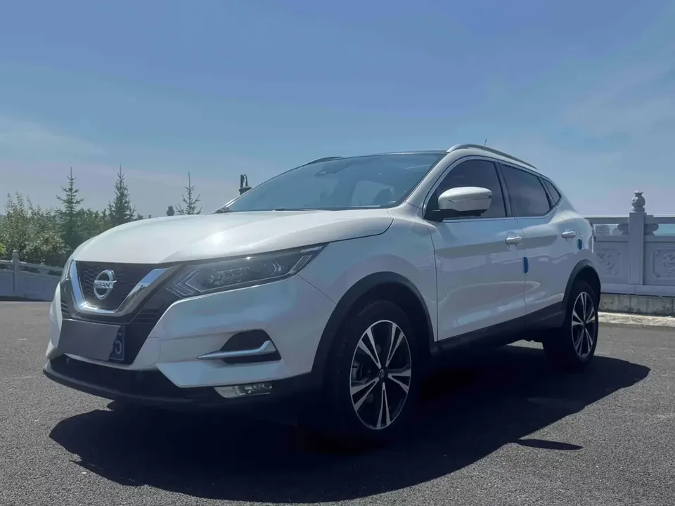 Nissan Qashqai Qashqai 2022 2.0L XV Prem. Deluxe Edition 2022 — photo 1, buy with delivery to Moscow