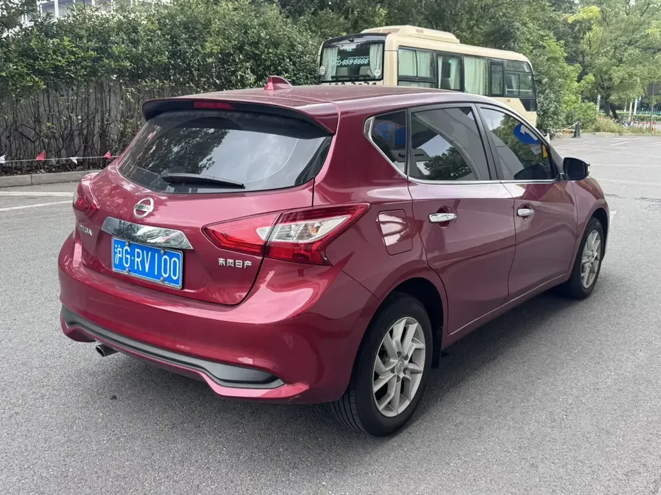 Nissan Tiida Tiida 2024 1.6L CVT Intelligent Travel Edition 2025 — thumbnail 4