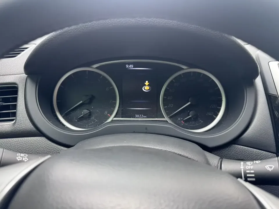 Nissan Tiida Tiida 2024 1.6L CVT Intelligent Travel Edition 2025 — thumbnail 5