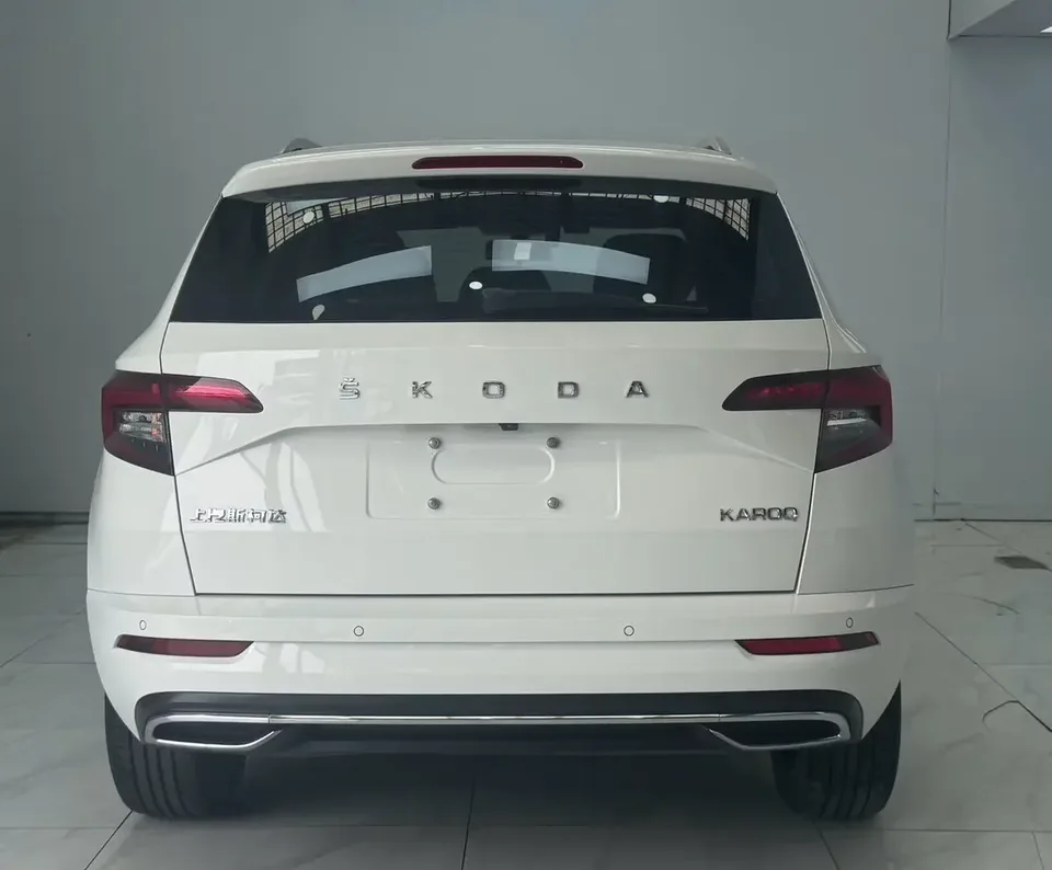 Skoda Karoq Korok 2022 TSI280 Luxury Edition 2022 — thumbnail 2