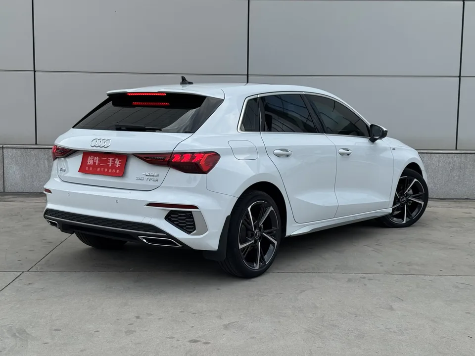 Audi A3 Audi A3 2022 Sportback 35 TFSI Stylish and sporty 2022 — thumbnail 2