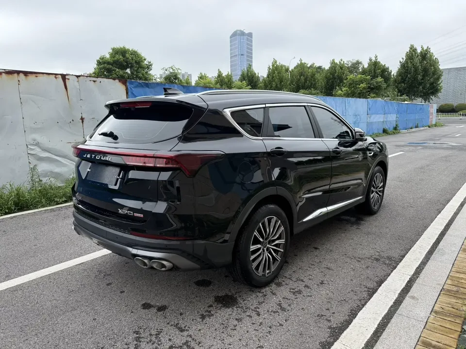 Jetour Jietu X70 PLUS Jietu X70 PLUS 2022 1.5T CVT 5-seater 2022 — thumbnail 2
