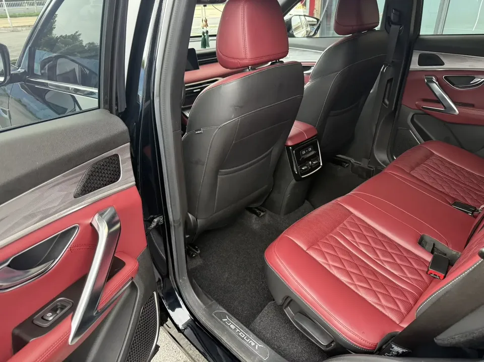 Jetour Jietu X70 PLUS Jietu X70 PLUS 2022 1.5T CVT 5-seater 2022 — thumbnail 3