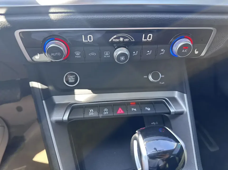 Audi Q3 Audi Q3 2022 35 TFSI Stylish Dynamic 2022 — thumbnail 5
