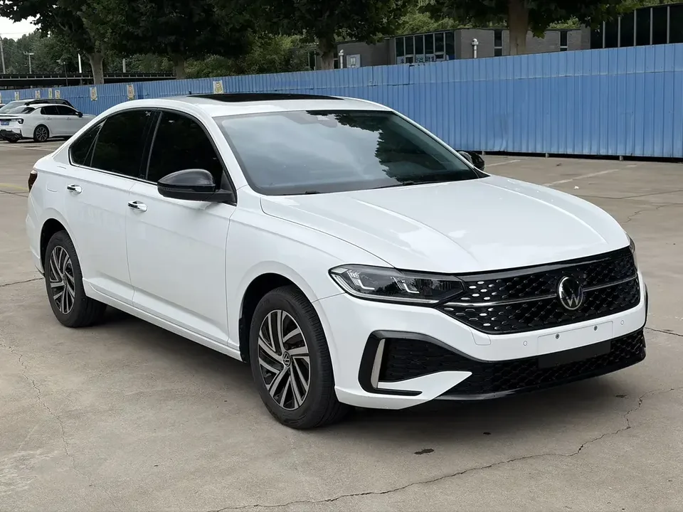 Volkswagen Lavida Lavida 2024 300TSI DSG Starry Sky Leading Edition 2024 — thumbnail 3