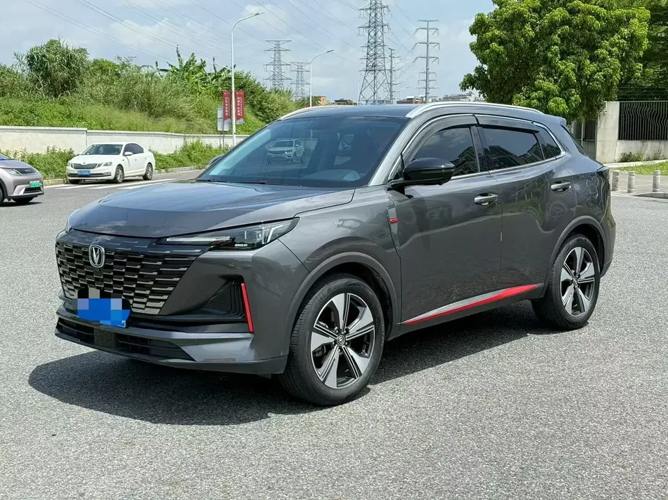Changan CS55 Plus Changan CS55 PLUS 2022 Second generation 1.5T DCT premium model 2023 — photo 1, buy with delivery to Moscow