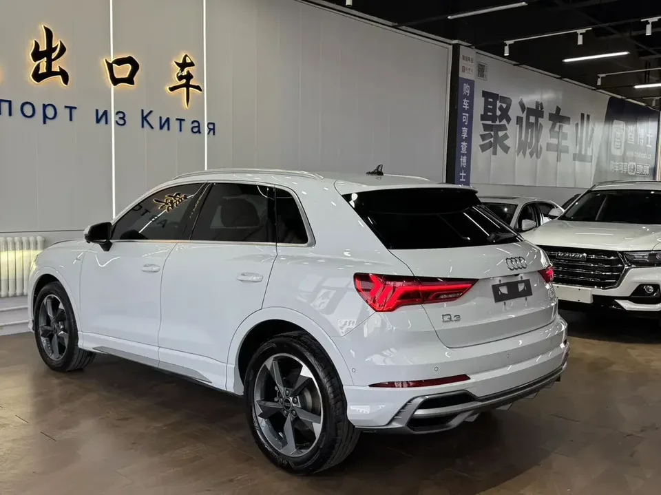 Audi Q3 Audi Q3 2023 35 TFSI Stylish Dynamic 2022 — thumbnail 4