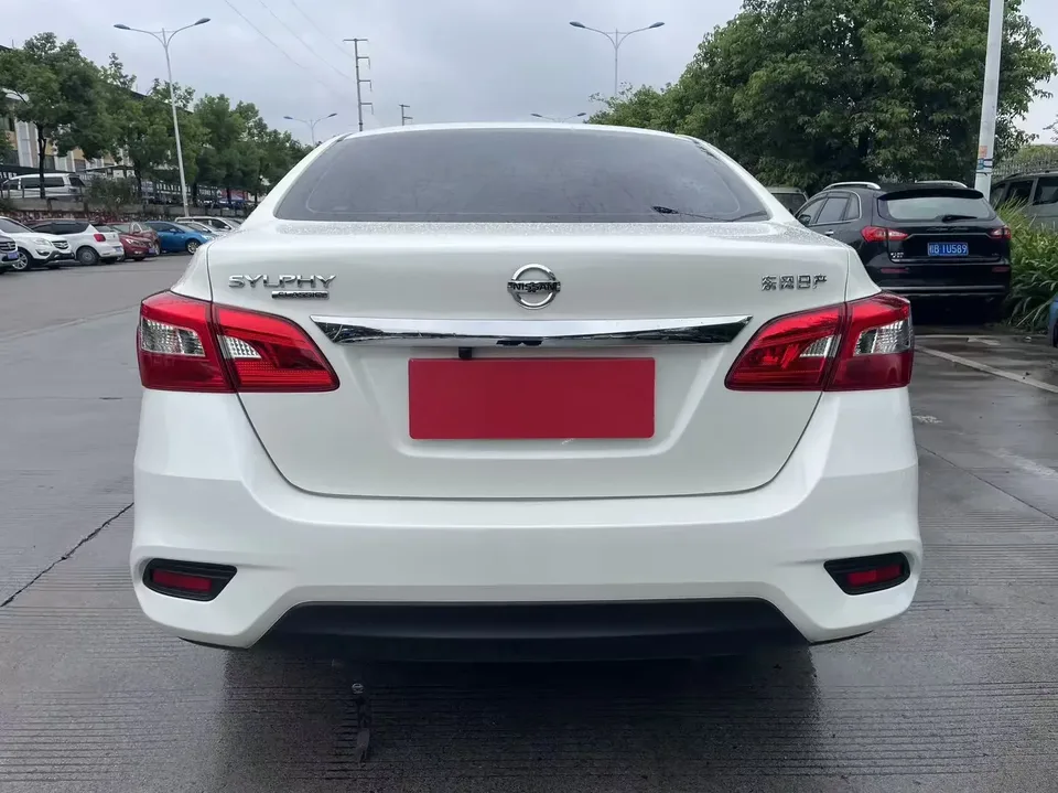 Nissan Sylphy Sylphy 2026 Classic 1.6L CVT Comfort Edition 2026 — thumbnail 2