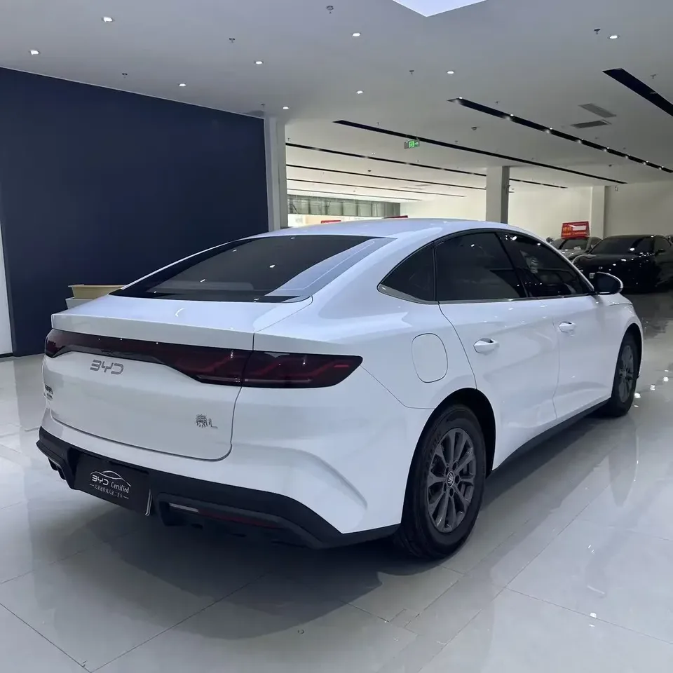 BYD Qin L DM Qin L DM 2024 DM-i 80KM Leading Type 2025 — миниатюра 2