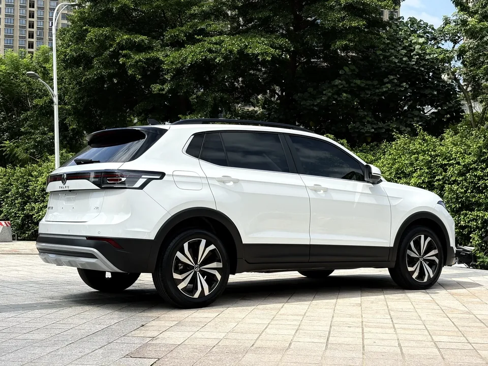 Volkswagen Tharu tuyue 2025 New 1.5L Sharp Edition 2025 — thumbnail 2