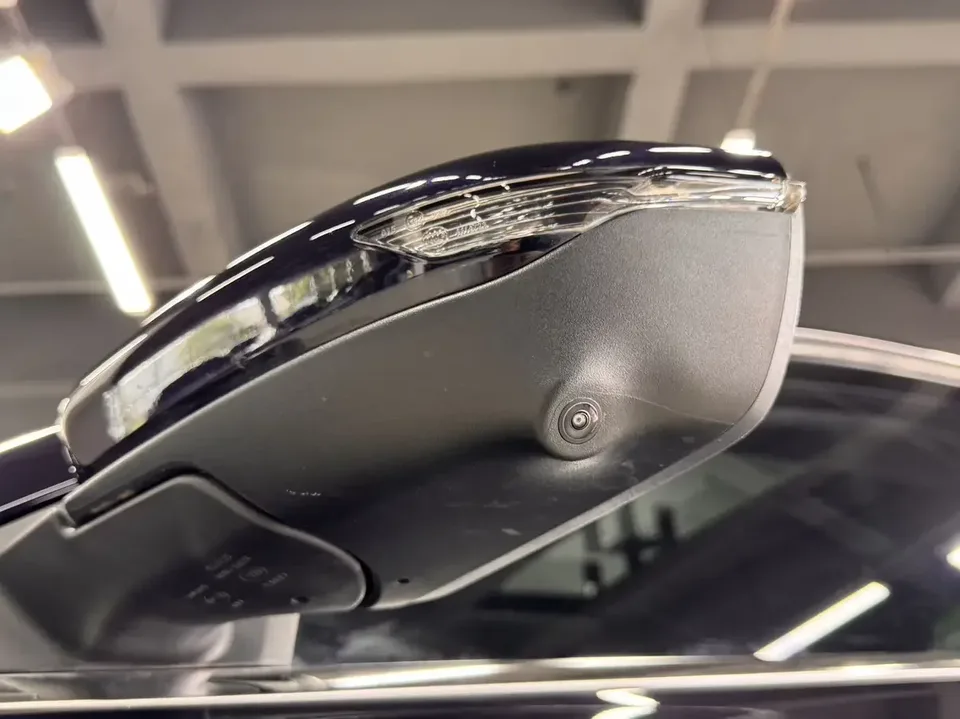Geely Emgrand emgrand 2023 4th Generation Champion Edition 1.5L CVT Premium 2023 — thumbnail 3