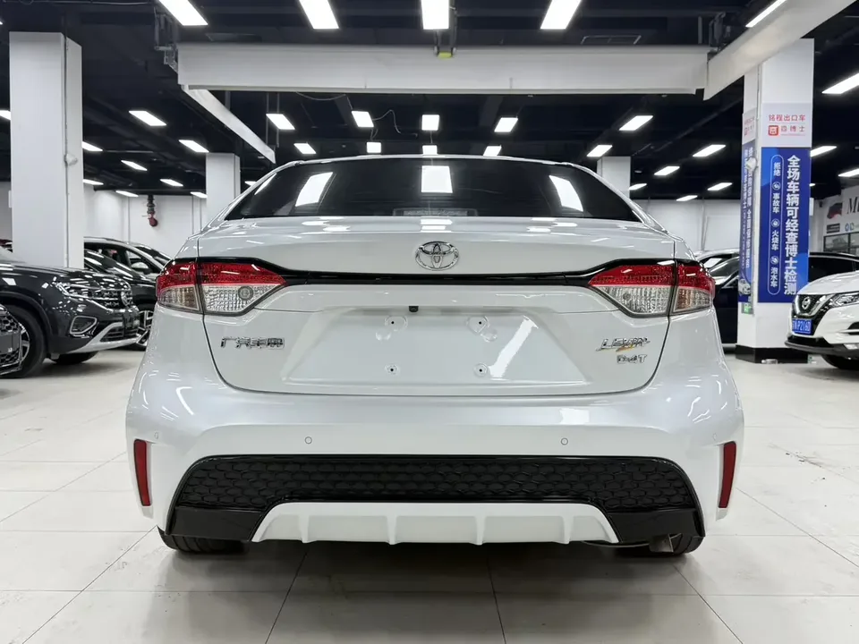 Toyota Levin Lei Ling 2022 185T CVT Sports Edition 2022 — thumbnail 2