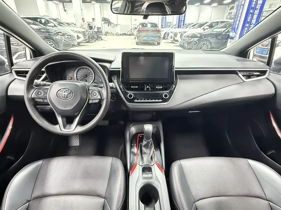 Toyota Levin Lei Ling 2022 185T CVT Sports Edition 2022 — thumbnail 4