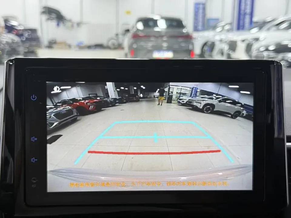 Toyota Levin Lei Ling 2022 185T CVT Sports Edition 2022 — thumbnail 5
