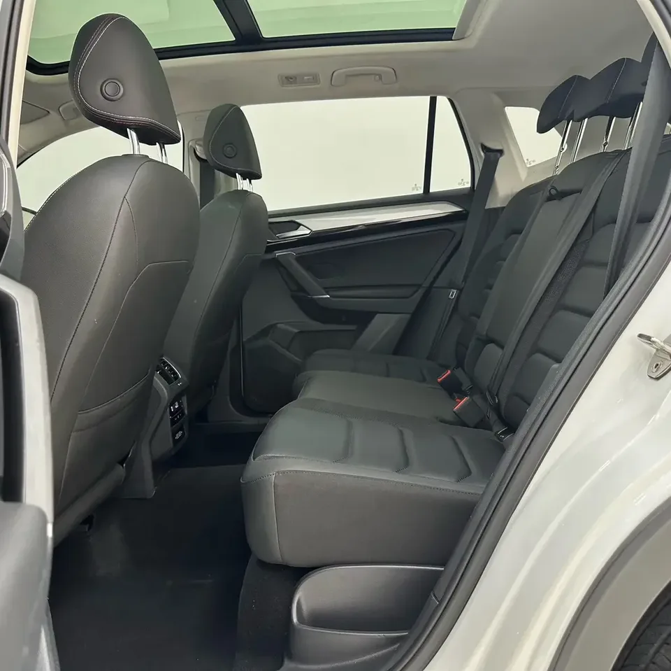 Volkswagen Tayron Tanyue 2022 280TSI 2WD Luxury Smart Edition 2022 — thumbnail 5