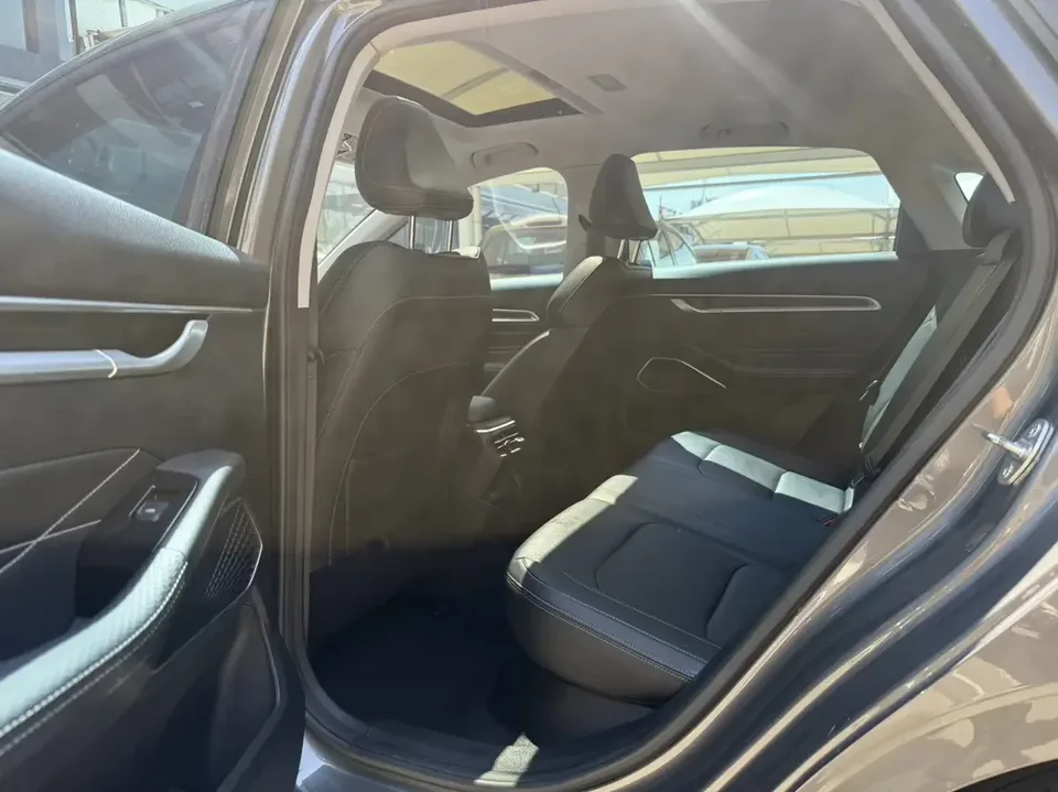 Geely Emgrand emgrand 2022 4th Generation 1.5L CVT Premium 2022 — thumbnail 5
