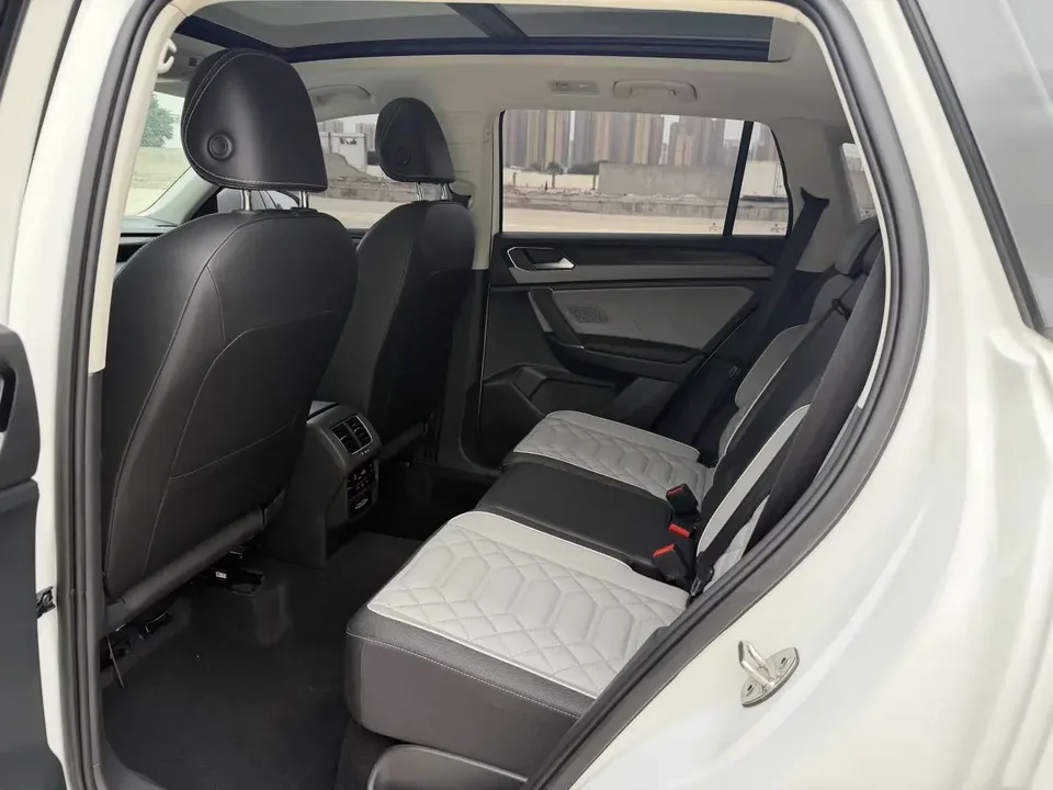 Volkswagen Tayron Tanyue 2023 280TSI 2WD Luxury Plus Advanced Edition 2023 — thumbnail 5
