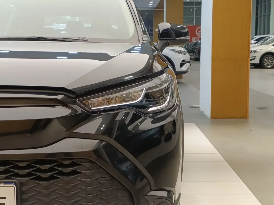 Toyota Frontlander Fenglanda 2023 2.0L CVT Elite Edition 2024 — thumbnail 3