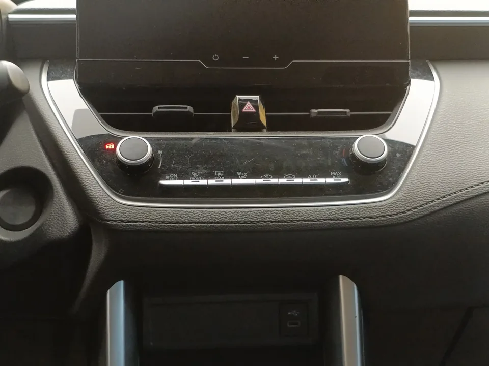 Toyota Frontlander Fenglanda 2023 2.0L CVT Elite Edition 2024 — thumbnail 4