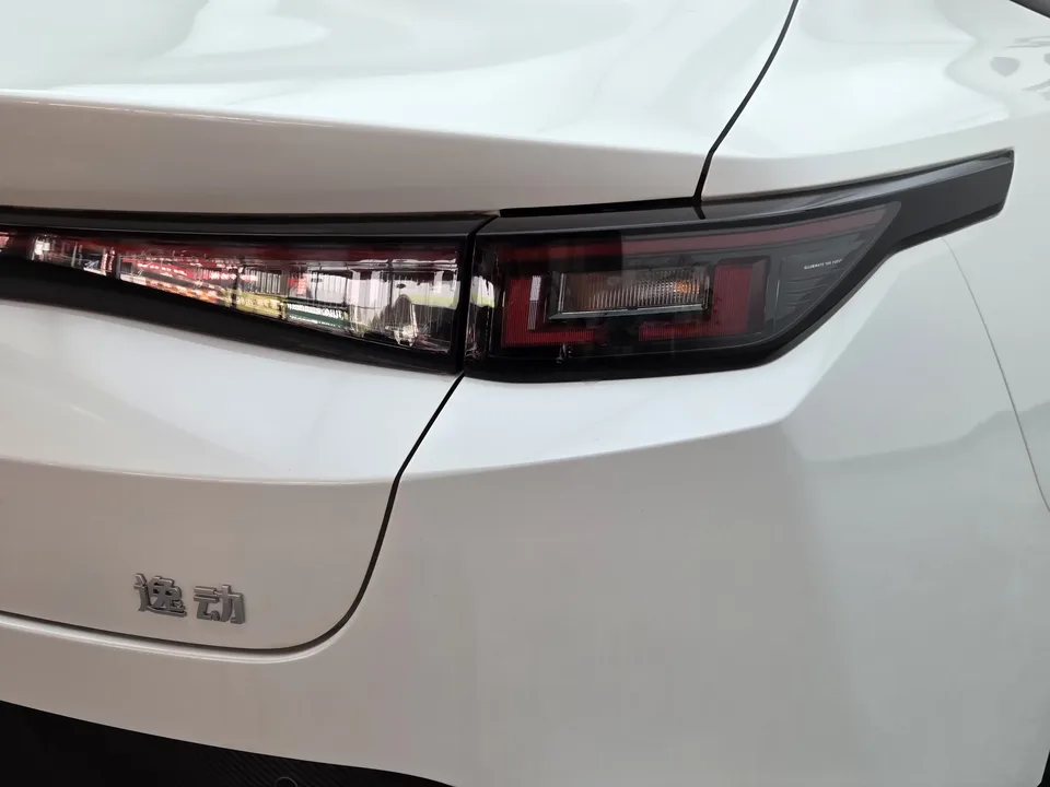 Changan Eado PHEV Eado PHEV 2025 Smart New Blue Whale 145KM Battleship Edition 2026 — thumbnail 3
