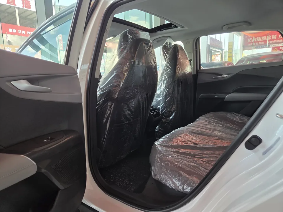 Changan Eado PHEV Eado PHEV 2025 Smart New Blue Whale 145KM Battleship Edition 2026 — thumbnail 5