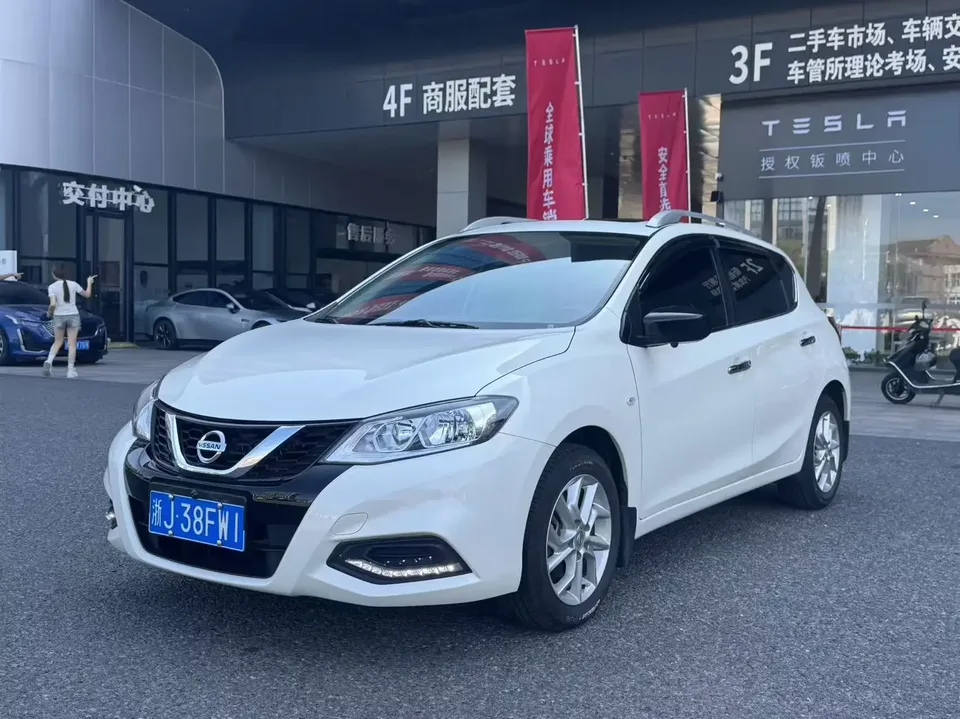 Nissan Tiida Tiida 2024 1.6L CVT Cool Edition 2025 — photo 1, buy with delivery to Moscow