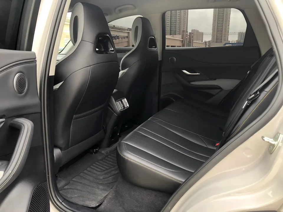 BYD Sea Lion 05DM Sea Lion 05DM 2025 DM-i 75KM Deluxe 2024 — миниатюра 3