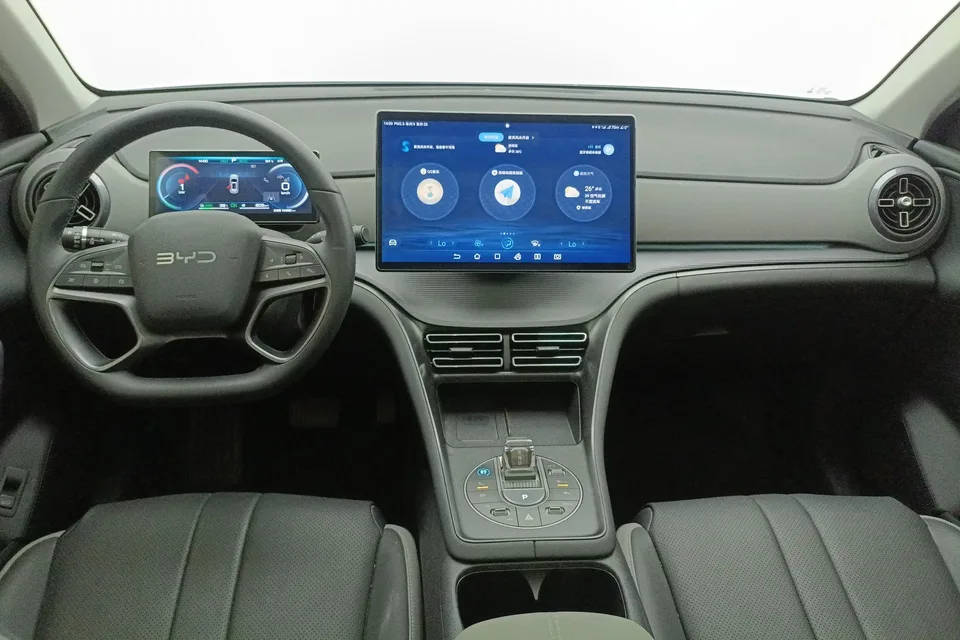 BYD Sea Lion 05DM Sea Lion 05DM 2025 DM-i 115KM Flagship 2025 — thumbnail 4