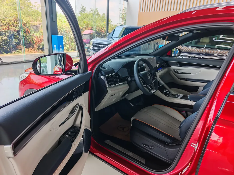 BYD Song PLUS DM Song PLUS DM 2021 DM-i 110KM 2WD Flagship PLUS 2022 — thumbnail 5