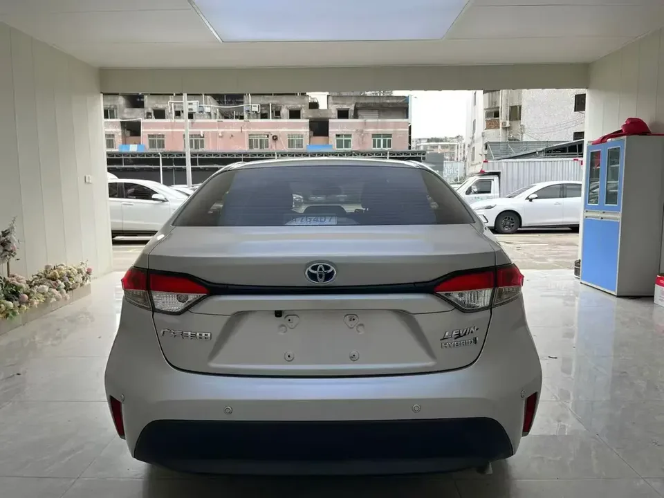 Toyota Levin Lei Ling 2023 Hybrid 1.8L Sports Edition 2023 — thumbnail 2