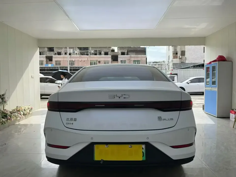 BYD Qin PLUS DM Qin PLUS DM 2025 DM-i 55KM Intelligent Driving Edition Leading Edition 2025 — thumbnail 2