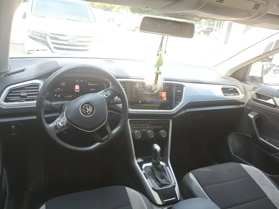 Volkswagen T-Roc TANG 2022 280TSI DSG 2WD Elite PLUS 2022 — thumbnail 2