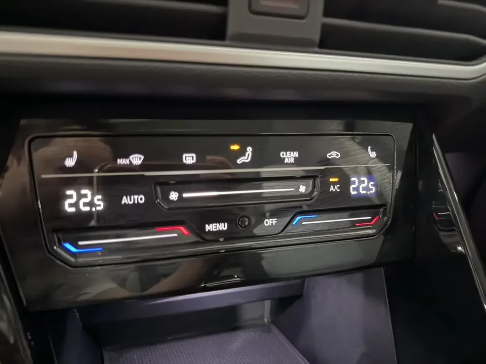 Volkswagen Tayron Tanyue 2023 280TSI 2WD Luxury Plus Advanced Edition 2022 — thumbnail 3