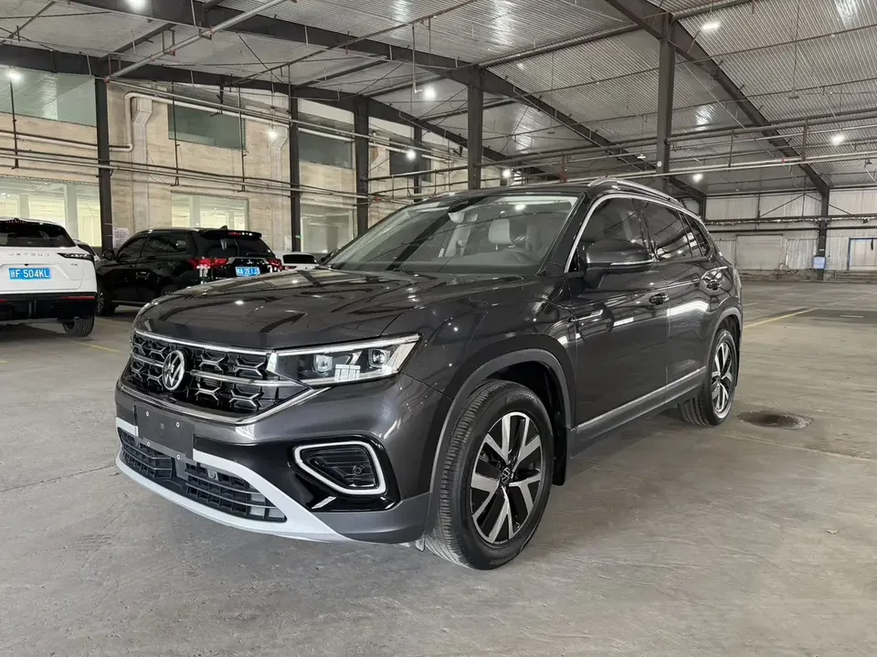 Volkswagen Tayron Tanyue 2023 280TSI 2WD Luxury Plus Advanced Edition 2022 — photo 1, buy with delivery to Moscow