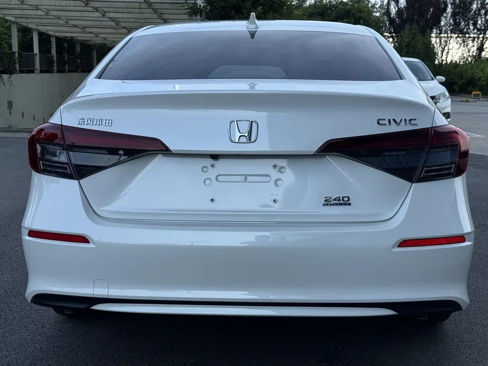 Honda CIVIC Civic 2025 240TURBO CVT Zhiqu Plus 2025 — миниатюра 2