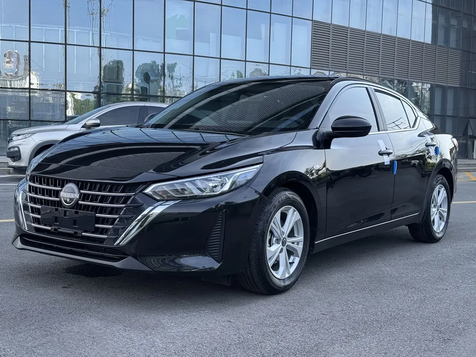 Nissan Sylphy Sylphy 2026 1.6L CVT Easy-to-use Edition 2025 — фото 1, купить с доставкой в Москву