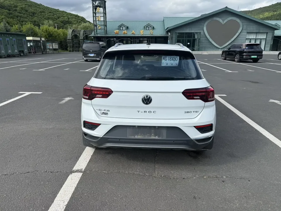 Volkswagen T-Roc TANG 2022 280TSI DSG 2WD R-Line Pro PLUS 2022 — thumbnail 5