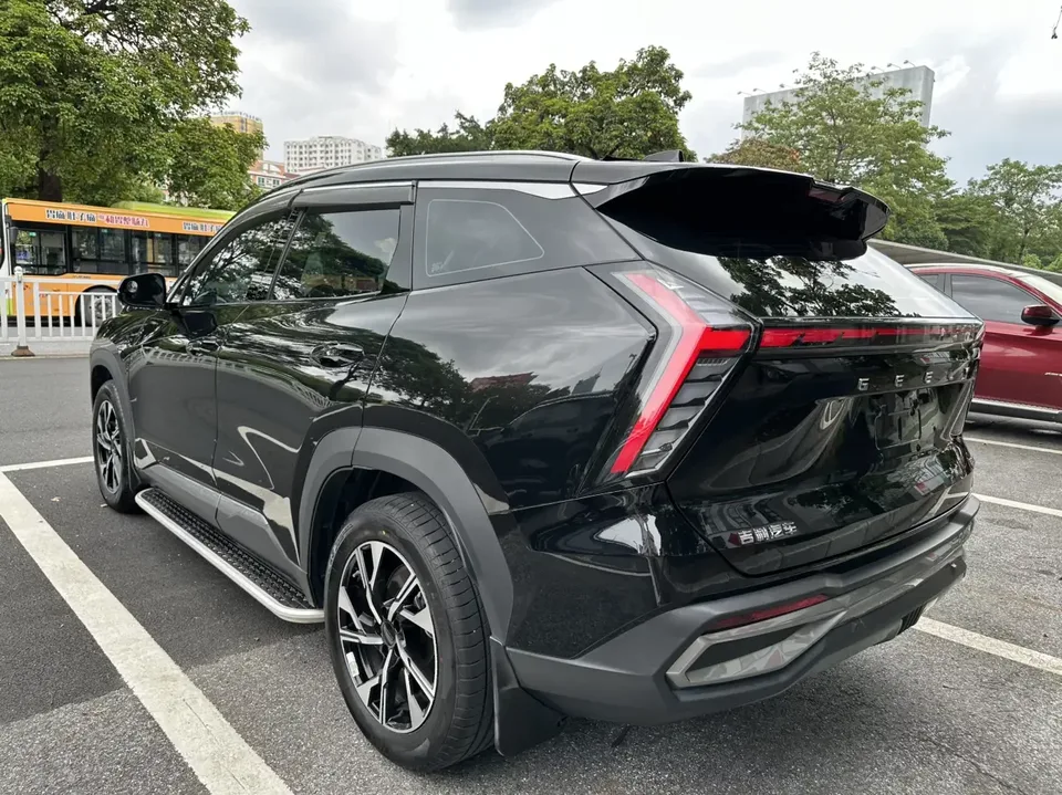 Geely Atlas L Boyue L 2024 1.5TD DCT Longteng Edition 2025 — thumbnail 2