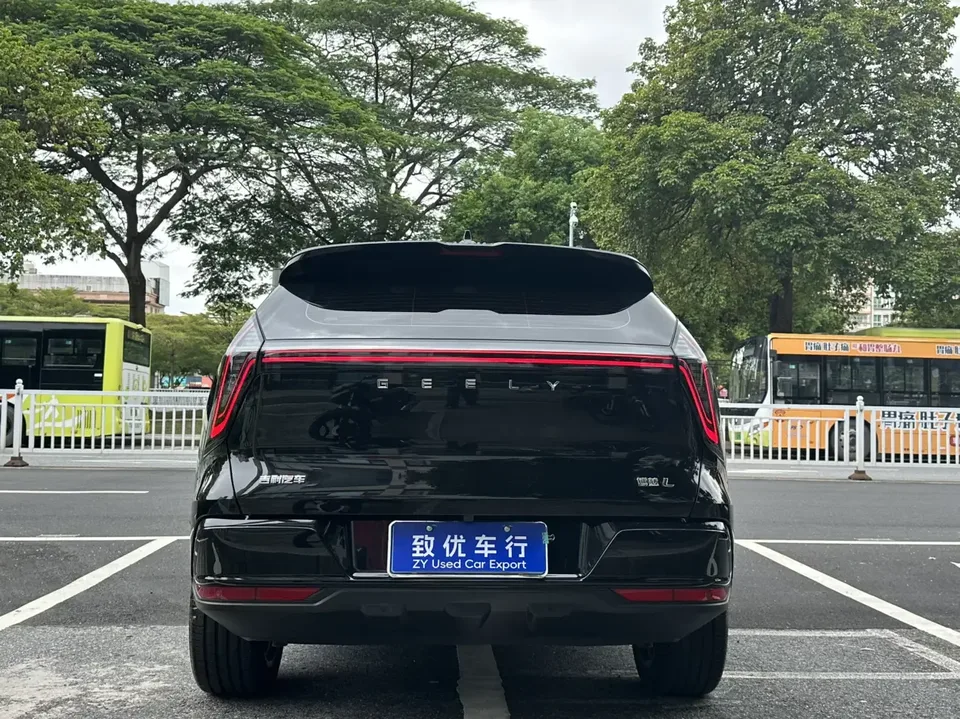 Geely Atlas L Boyue L 2025 Fourth generation 1.5TD DCT Sanhe 2025 — миниатюра 2