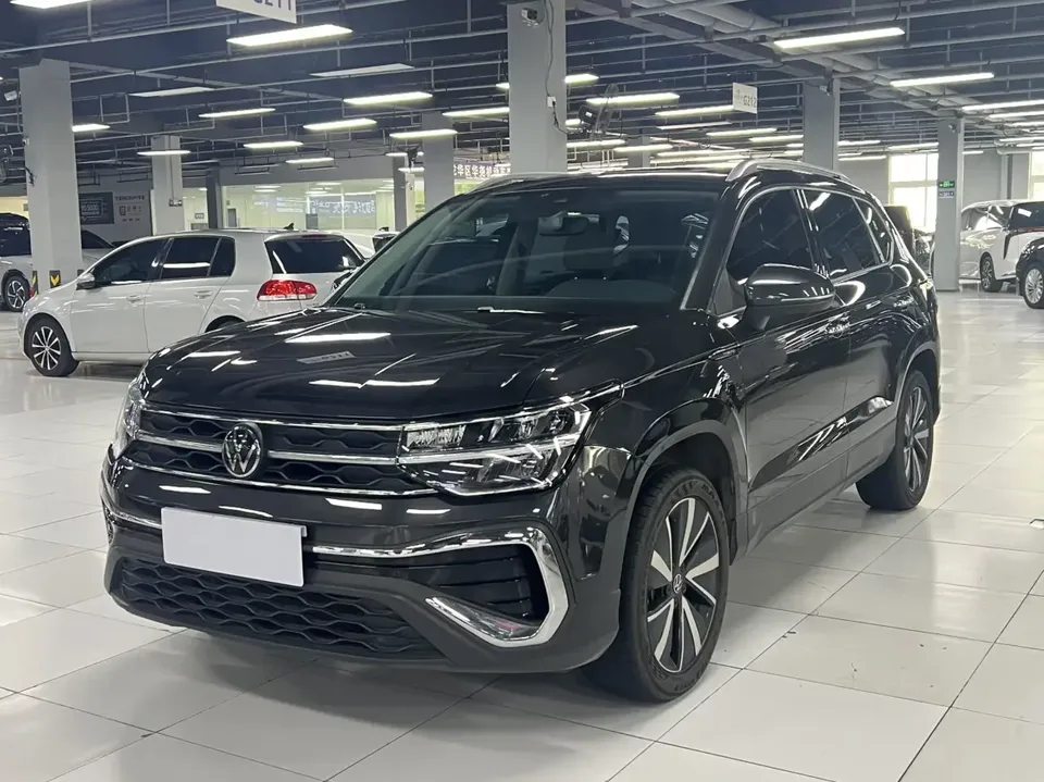 Volkswagen Tharu tuyue 2023 300TSI 2WD Bright Moon Edition 2024 — фото 1, купить с доставкой в Москву