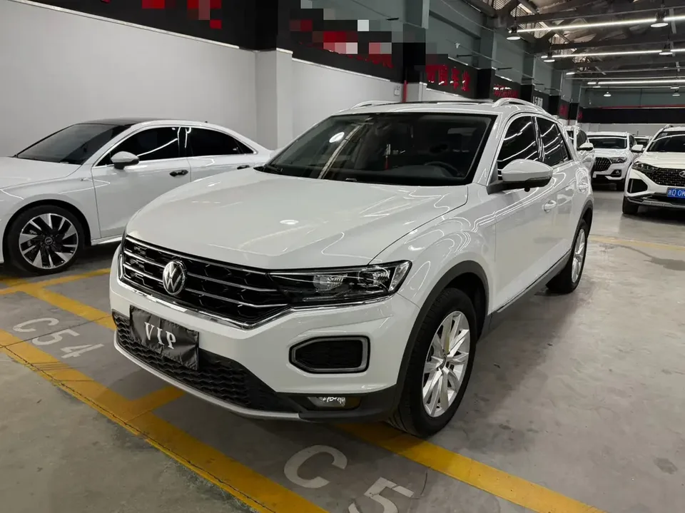 Volkswagen T-Roc TANG 2022 280TSI DSG 2WD Elite PLUS 2023 — photo 1, buy with delivery to Moscow