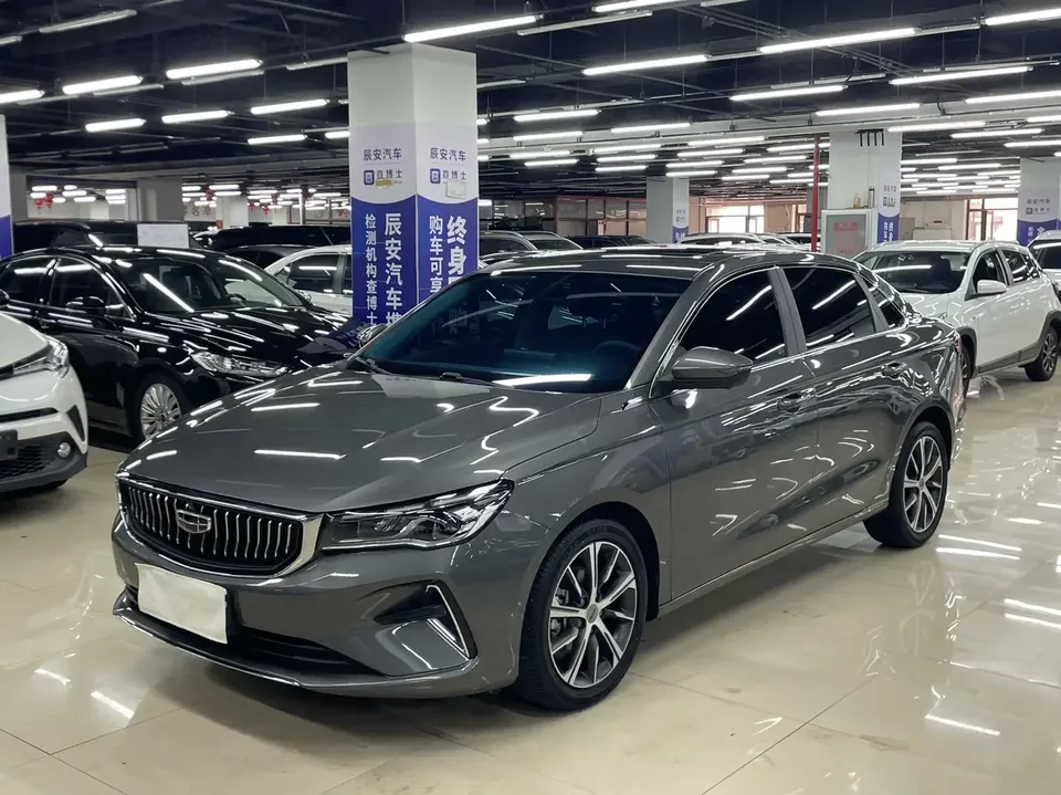Geely Emgrand emgrand 2022 4th Generation 1.5L CVT Premium 2022 — photo 1, buy with delivery to Moscow