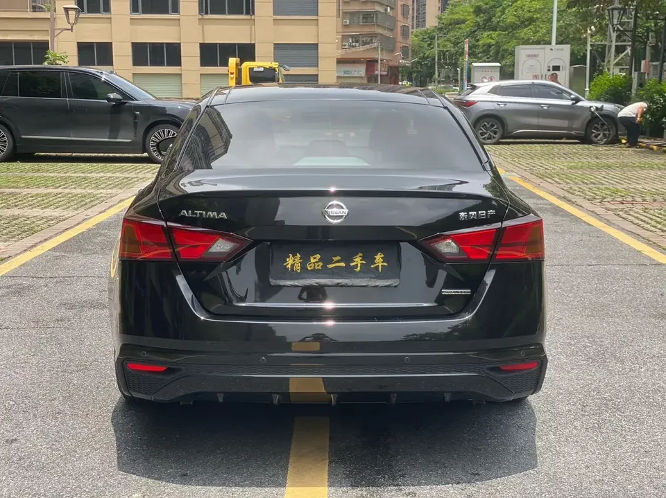 Nissan Altima Sound of nature 2021 2.0L XL Comfort Edition 2022 — thumbnail 2