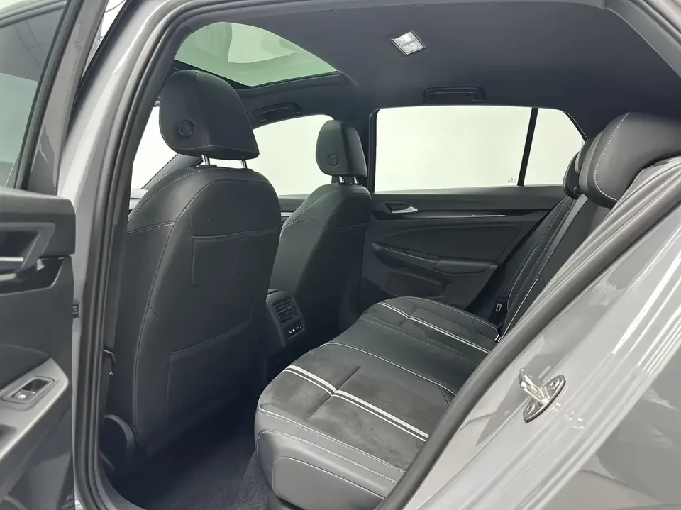 Volkswagen Golf golf 2021 280TSI DSG R-Line 2022 — thumbnail 5